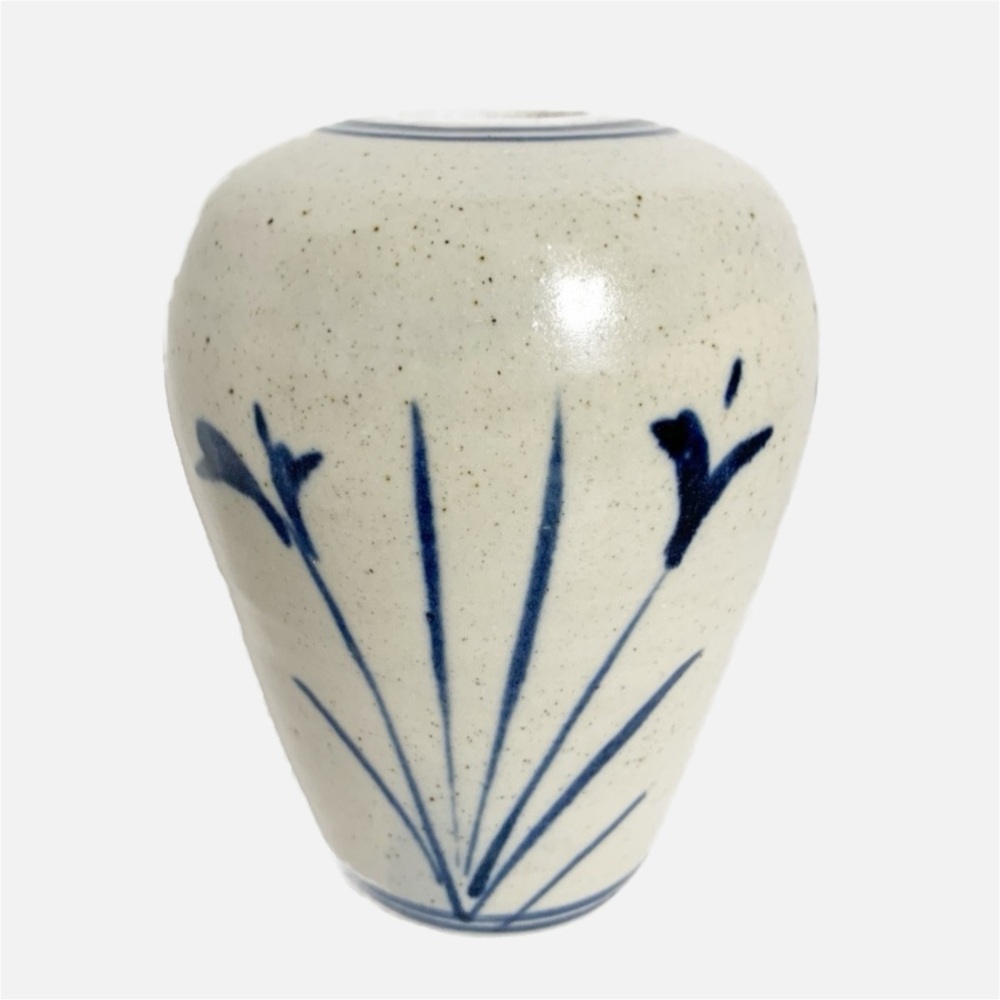 Signed Art Pottery Stoneware Vase Speckled Cream Glaze with Blue Floral Spray